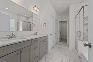 1039 Brockton Dr, Mebane, NC 27302 - Photo 17