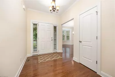 319 Ironwood Drive, Thomasville, NC 27360 - Photo 5