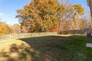 425 Rockbridge Dr, Kernersville, NC 27284 - Photo 29