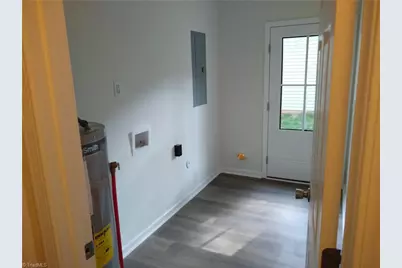 739 Meadowgreen Village Drive, Eden, NC 27288 - Photo 3