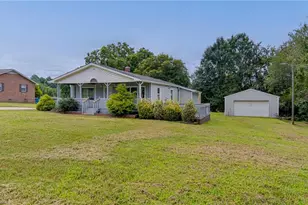 7049 McLeansville Rd, Browns Summit, NC 27214 - Photo 3