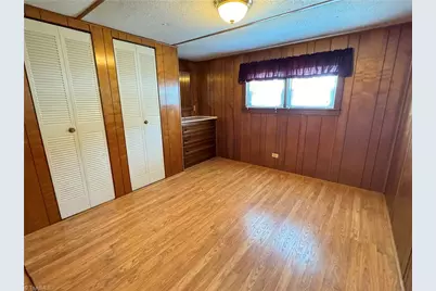 11684 Austin Traphill Road, Traphill, NC 28685 - Photo 9