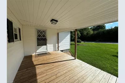 11684 Austin Traphill Road, Traphill, NC 28685 - Photo 3