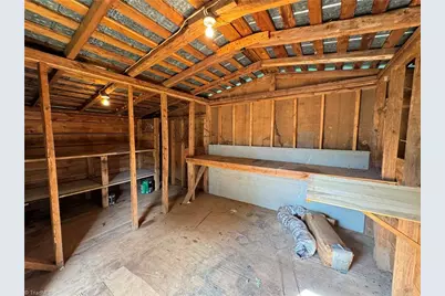 11684 Austin Traphill Road, Traphill, NC 28685 - Photo 5