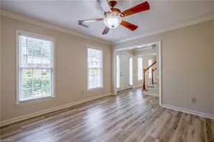 5519 Pebble Garden Ct, Greensboro, NC 27407 - Photo 9