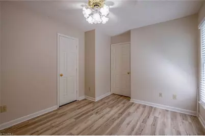 5519 Pebble Garden Court, Greensboro, NC 27407 - Photo 25