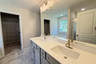 535 Valentine Ct, Graham, NC 27253 - Photo 19