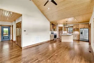 394 Bear Den Rd, Sparta, NC 28675 - Photo 21