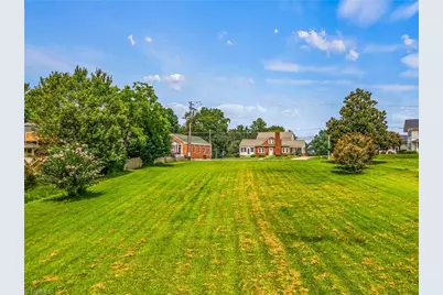 528 Main Street, Pilot Mountain, NC 27041 - Photo 17