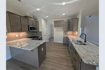 1762 Black Horse Road #50, Kernersville, NC 27284 - Photo 5