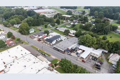 607 Main Street #A,B,C,D, Pilot Mountain, NC 27041 - Photo 9