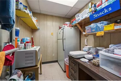 607 Main Street #A,B,C,D, Pilot Mountain, NC 27041 - Photo 33