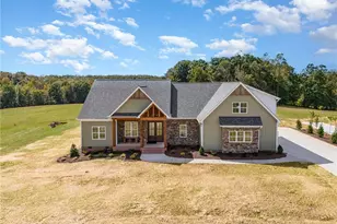 7613 Dovefield Dr, Stokesdale, NC 27357 - Photo 49