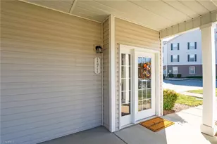 3047 Winston Dr, Burlington, NC 27215 - Photo 3