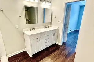 3047 Winston Dr, Burlington, NC 27215 - Photo 19