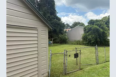 1100 Glenwood Avenue, Greensboro, NC 27403 - Photo 19