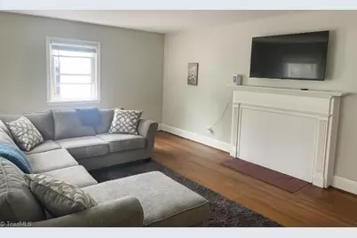1100 Glenwood Avenue, Greensboro, NC 27403 - Photo 3