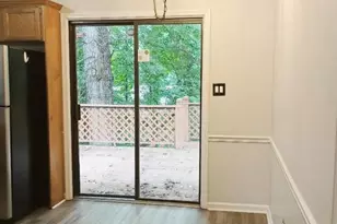 5025 Mereworth Ct, Winston-Salem, NC 27104 - Photo 7