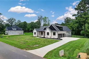 7618 Pemberley Dr, Oak Ridge, NC 27310 - Photo 45