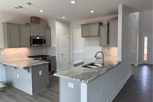 1461 Dappledown St, Kernersville, NC 27284 - Photo 7