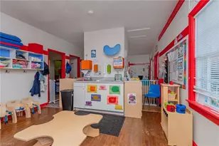 1203 Walnut St, Greensboro, NC 27405 - Photo 11