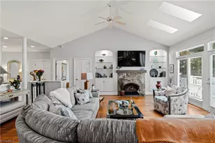 1553 Waterford Pointe Rd, Lexington, NC 27292 - Photo 11
