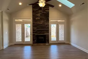 1095 Beechcraft Dr, Mebane, NC 27302 - Photo 5