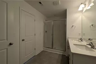 2612 Stone Gdn Dr, Walkertown, NC 27051 - Photo 15