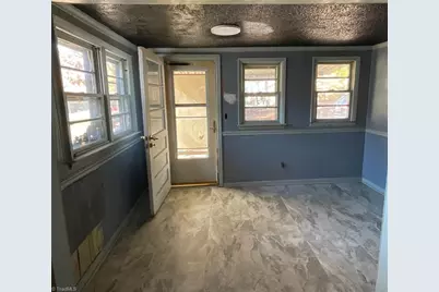 421 E Webb Street, Mebane, NC 27302 - Photo 17