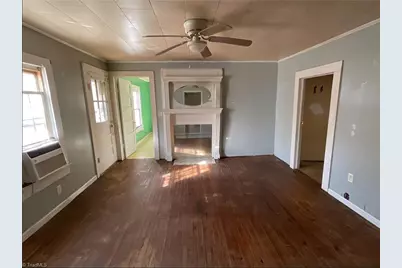 421 E Webb Street, Mebane, NC 27302 - Photo 7