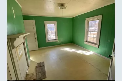 421 E Webb Street, Mebane, NC 27302 - Photo 13