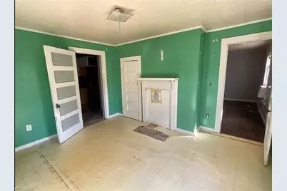 421 E Webb Street, Mebane, NC 27302 - Photo 15