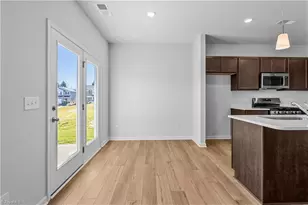 5115 Fallmeade Rd, Kernersville, NC 27284 - Photo 15