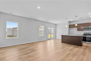 5115 Fallmeade Rd, Kernersville, NC 27284 - Photo 7