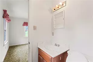 320 Forest Park Dr, Denton, NC 27239 - Photo 15