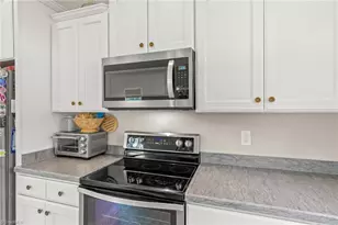 724 Sherwood Rd, Asheboro, NC 27205 - Photo 13