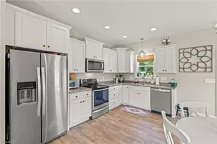 724 Sherwood Rd, Asheboro, NC 27205 - Photo 11