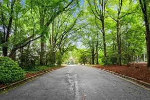 10 Fountain Manor Dr, Greensboro, NC 27405 - Photo 1