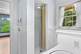 205 Hawthorne Rd, Elkin, NC 28621 - Photo 31