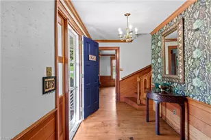 205 Hawthorne Rd, Elkin, NC 28621 - Photo 11