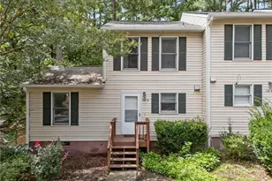 107 Weatherstone Dr, Chapel Hill, NC 27514 - Photo 3