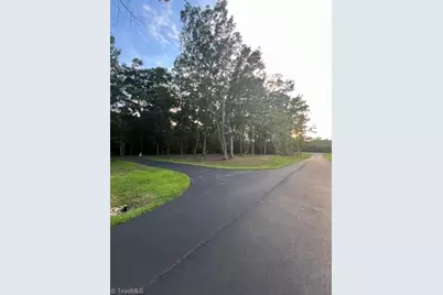 154 Sailors Rest Drive, Lexington, NC 27292 - Photo 3