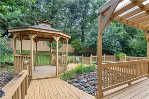 754 Peachtree Meadows Cir, Kernersville, NC 27284 - Photo 37