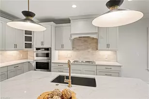 4320 Griffins Gate Ln, Greensboro, NC 27407 - Photo 11