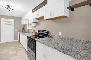 106 Azalea Dr, Winston-Salem, NC 27105 - Photo 7