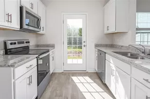 200 Moyer Dr, Graham, NC 27253 - Photo 9