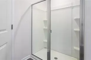 200 Moyer Dr, Graham, NC 27253 - Photo 17