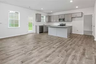 320 Lisa Ln, Winston-Salem, NC 27107 - Photo 7