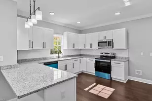 1413 Keogh St, Burlington, NC 27215 - Photo 11