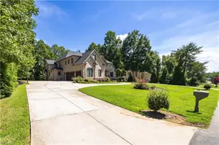 4805 Bisbee Dr, Greensboro, NC 27407 - Photo 3